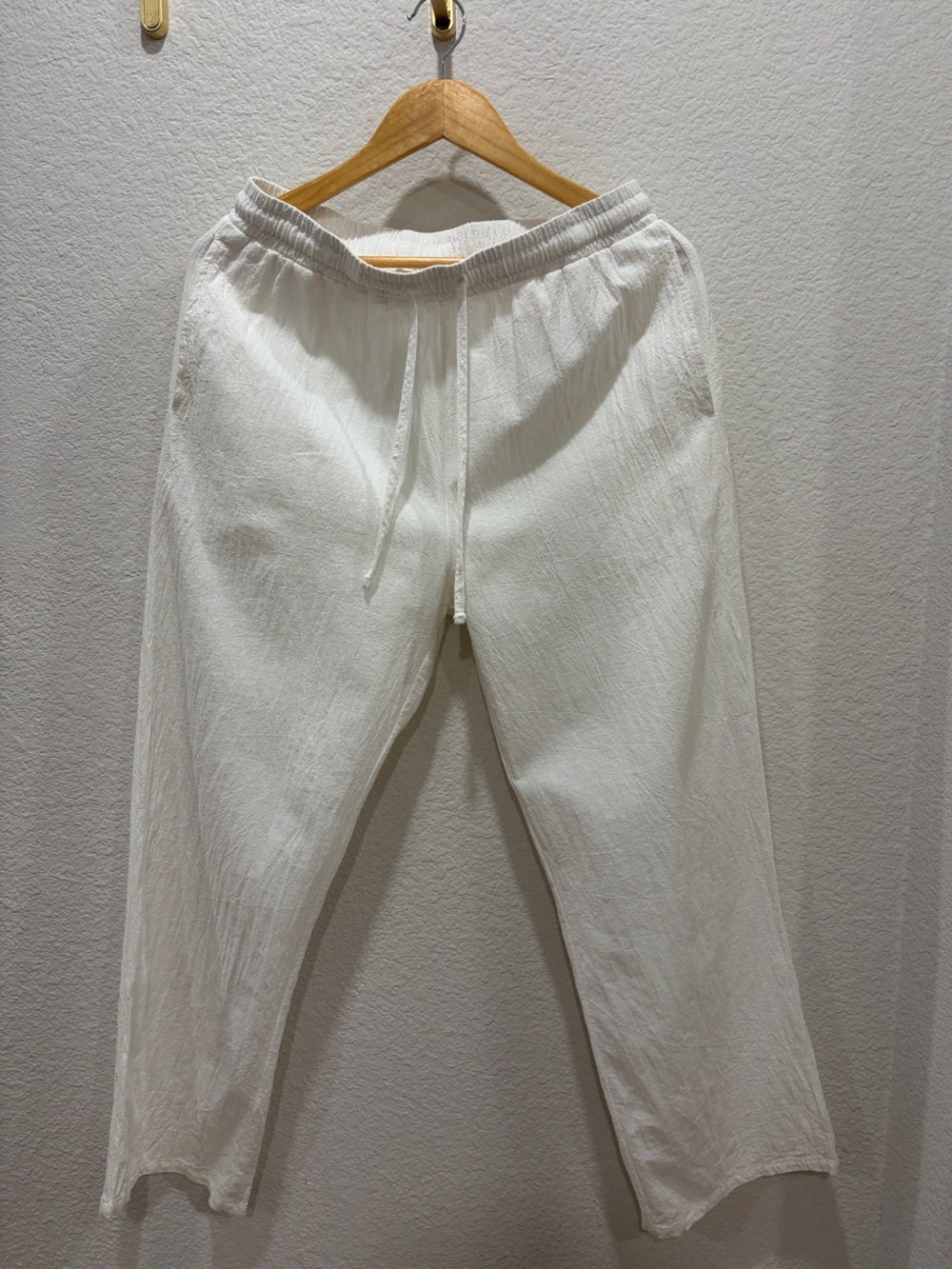 NWOT - Men's White Drawstring Beach Pants - Coofandy